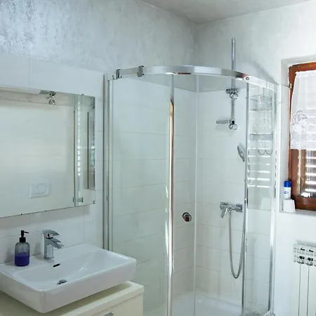 Apartman Farm Synergia - Hiden Treasure Pazin